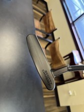 Limited Edition 2022 Scotty Cameron Holiday Putter