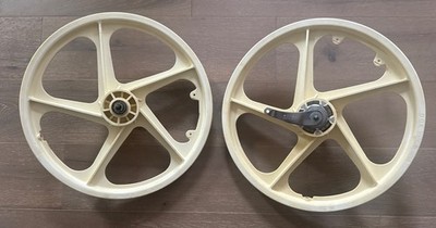Vintage 1980’s BMX Bike Mags Rims White Made In Japan