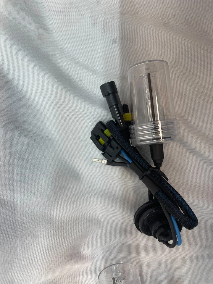 2PC 35W Xenon Light HID Kit 's Replacement Bulbs 880 5000K - Image 4 of 4
