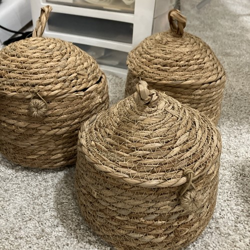Woven Beehive Basket With Lid Set Of 3 Handmade Natural Grass Storage Containers - Picture 5 of 5