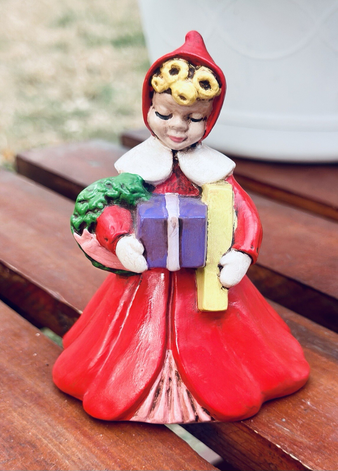 MCM VTG Lot Of 3 Holland & Bryon Caroler’s Village Hand Painted Christmas Scene