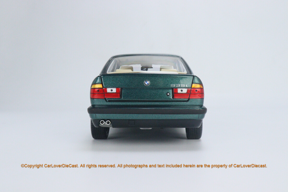 MINICHAMPS 1/18 BMW 535i E34 1988 Diecast Model Car Gifts