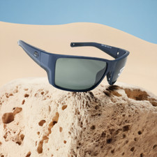 Costa Del Mar Reefton Pro Midnight Blue frame Gray 580 polarized glass lens