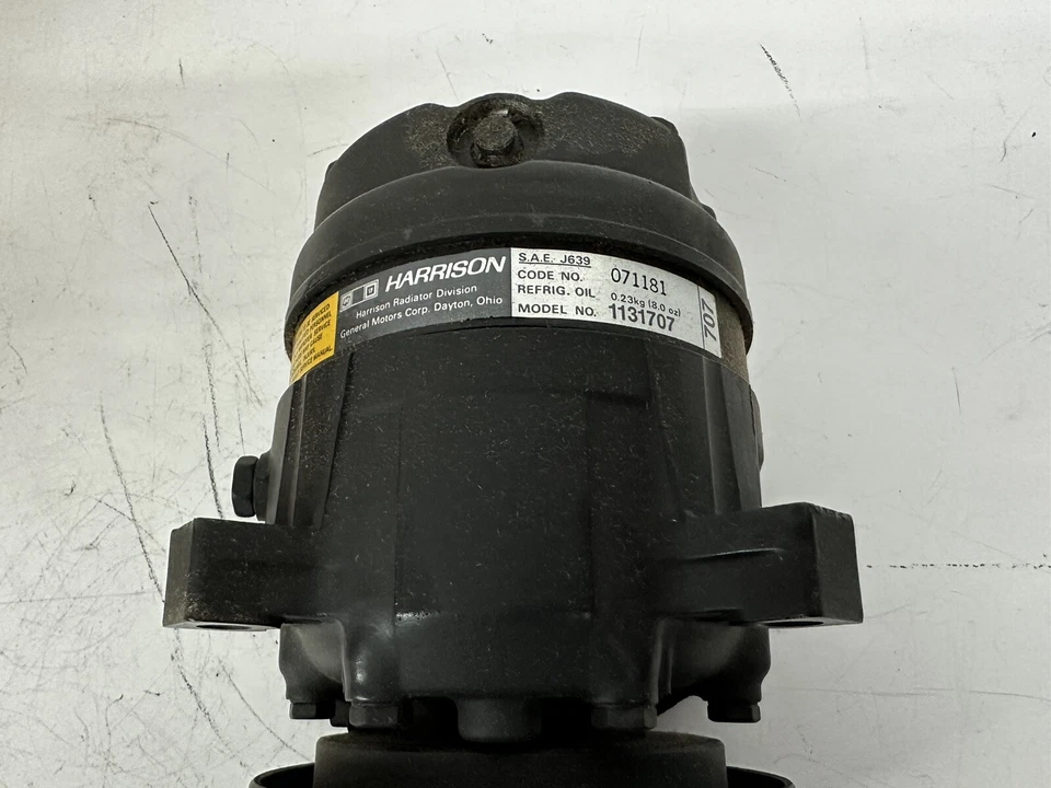 Nuevo de Lote Original GM AC Compresor Buick Skyhawk Firenza Sunbird 1986-88 1131707 15-2496 Foto 3 de 4