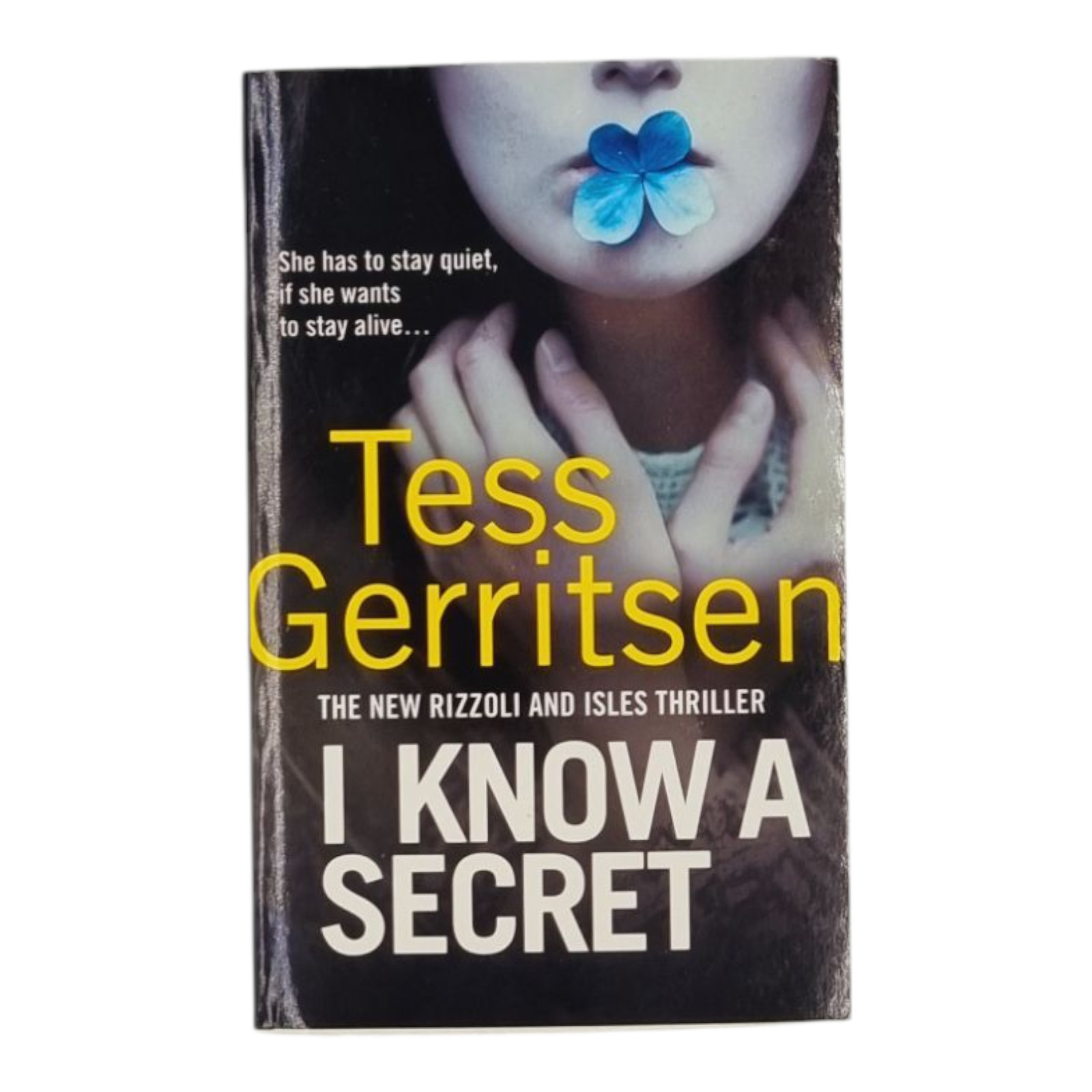 I Know a Secret: (Rizzoli & Isles 12) by Tess Gerritsen (Paperback, 2018)