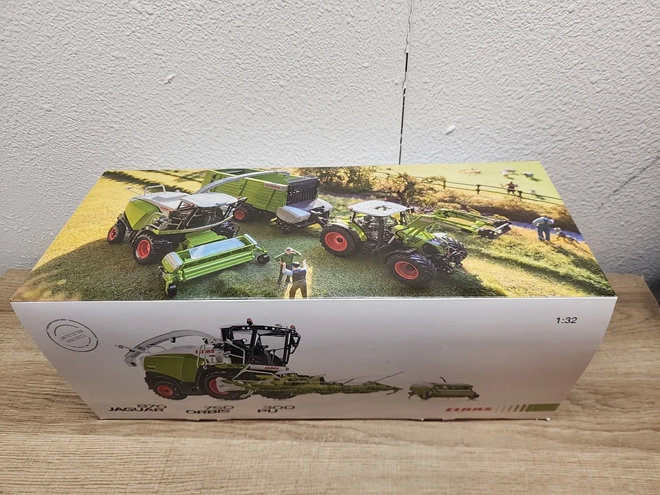 1/32 Claas Jaguar 870 Chopper  Made By Wiking 1 Of 4000 Limited Edition  - Image 4 of 4