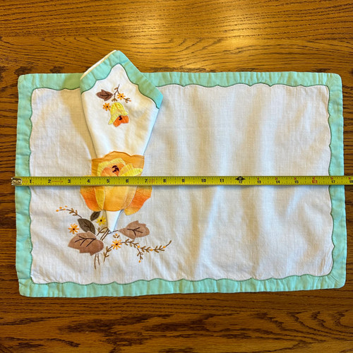 Applique and Embroidered Placemat & Matching Napkin, Floral Design - Picture 2 of 5