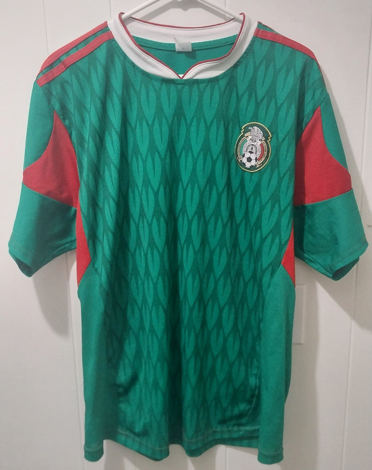 Replica Mexico 2010 World Cup Home Futbol Soccer Jersey Mens Size Medium