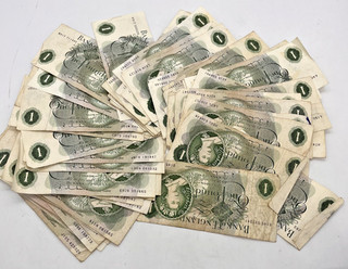 x80 Bank of England One Pound £1 Banknotes Circulated Mixed Lot Jasper Hollom