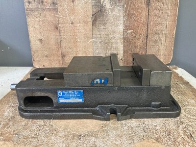 Kurt D675 Precision Machine Vise 6'' Jaw Width.