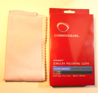 Connoisseurs 11'' x 14'' Silver  Jewelry Cleaning Polishing Cloth L1