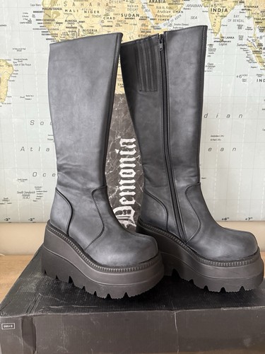 NIB DEMONIA SHAKER 100 Women's Black Wedge Platform Goth Punk Vegan Knee Boots