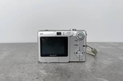 美品　デジカメ　SONY Cyber-shot DSC-W35 SONY Cyber-shot DSC-W35 Digital Camera | eBay