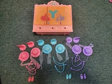 Vintage 1992 Quints Cousins "Fashion Closet For 3" Complete Set By Tyco