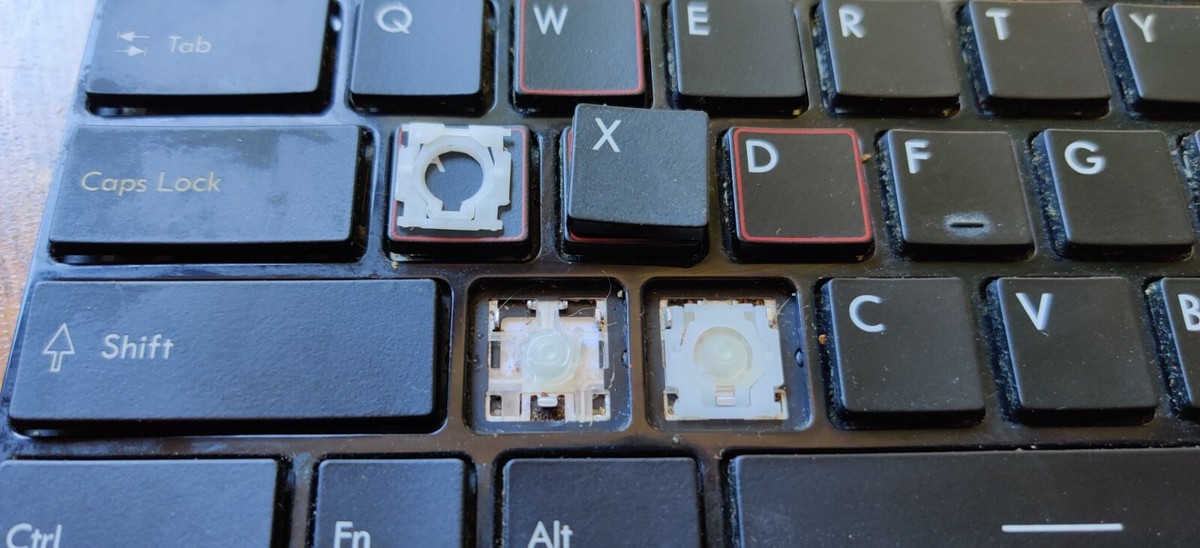 Replacement KEY and clip MSI IBuyPower GT60 GT70 GX60 GX70 GE60