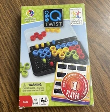 SmartGames IQ Twist a Fun 3D Travel Game Ages6+ 120 Challenges NEW E14E
