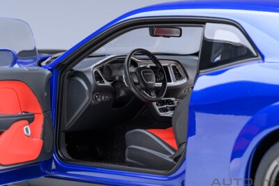 AUTOart 2022 DODGE CHALLENGER R/T SCAT PACK WIDEBODY 1/18