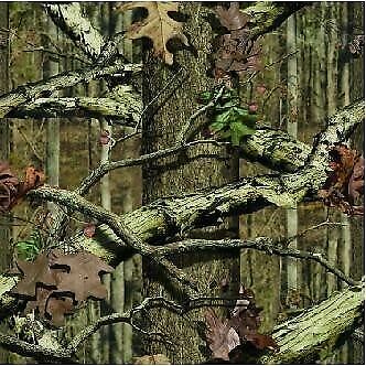 Mossy Oak Break Up Infinity Green vinyl Wrap air release MATTE Finish 12"x12" - Bild 1 von 1
