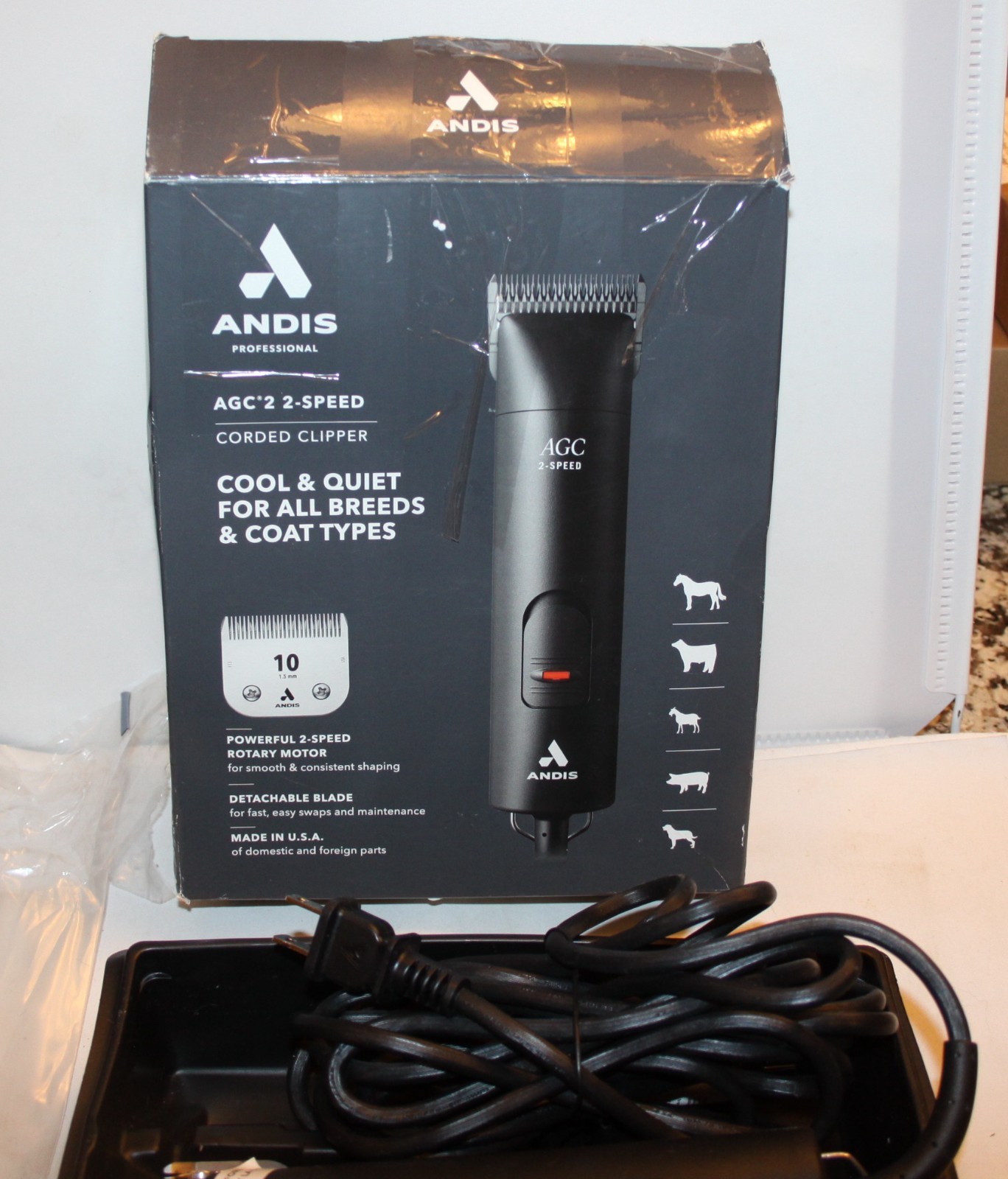 NEW Andis AGC2 2-Speed Detachable Blade Cat & Dog Hair Groom
