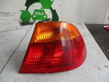 Feu arrière BMW 323