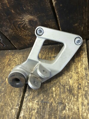 1995 95 Kawasaki Ninja ZX600E ZX600 REAR RIGHT PASSENGER FOOT PEG