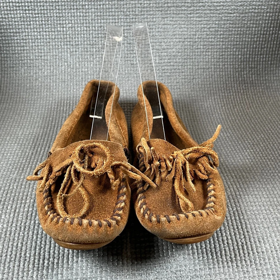 Zapatillas mocasín Minnetonka Kilty para mujer talla 6 cuero gamuza marrón polvoriento Foto 2 de 4
