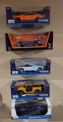 Wall Mount for Bugatti Divo Special Edition Diecast Boxed 1:18 Model Car - Red