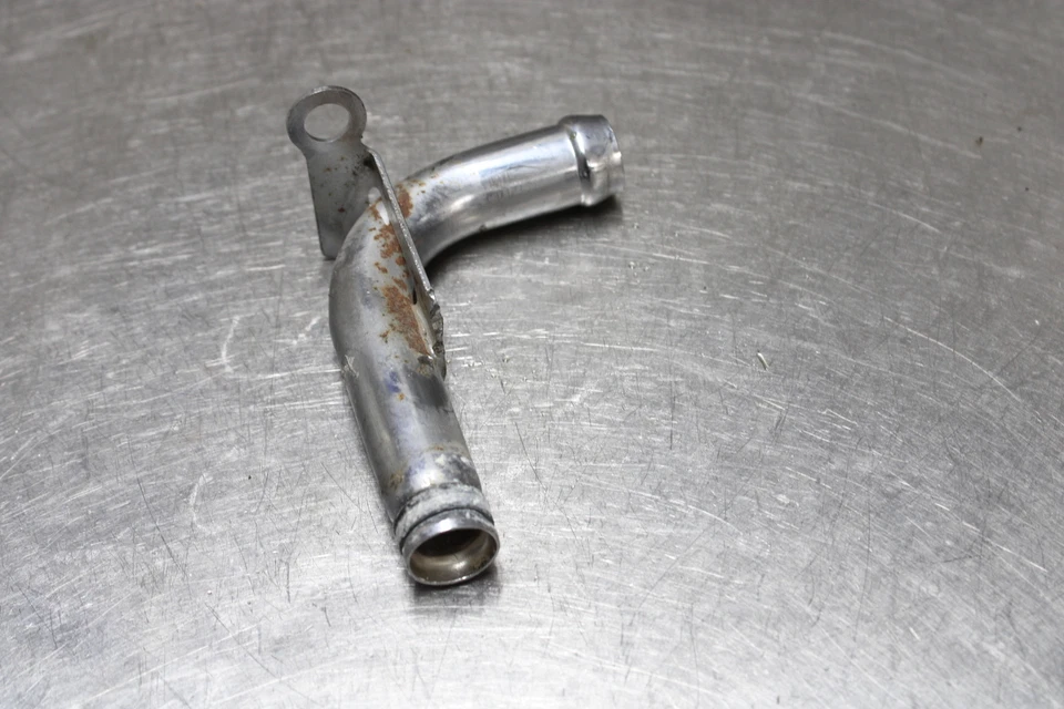 04-09 Honda VTX1300 Shadow VTX 1300 Engine Coolant Hose Pipe Foto 3 de 4