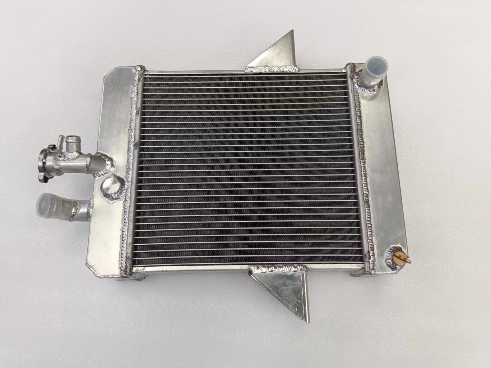 FILA Fit Triumph GT6 1966 1973 radiatore alluminio 70 mm