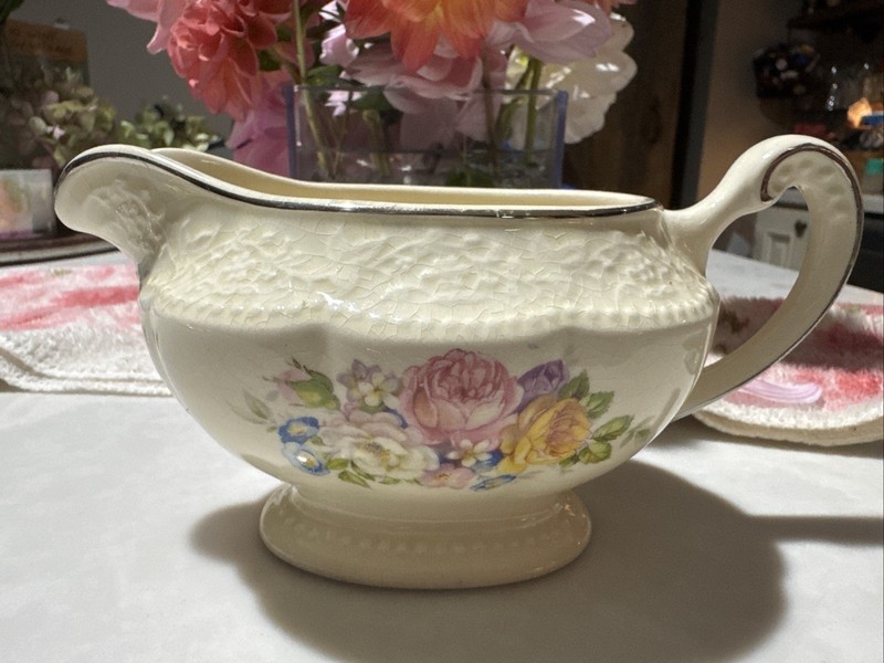 Vintage Edwin Knowles Pink Cremelace Pattern Gravy Boat -1932