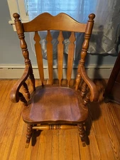 VTG Tell City Rocking Chair Thick Seat Rocker 800 Hard Rock Andover Maple