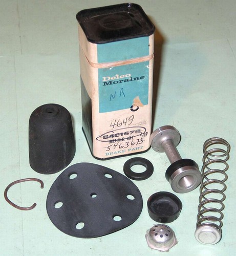 1962-1966 Skylark Wildcat GTO LeMans Bonneville NOS master cylinder kit 5461678