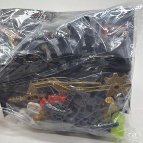 LEGO Bionicle Piraka : Reidak 8900 - 99% Complete with Manual & Cannister