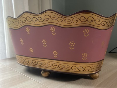 Cachepot Planter Tin Vintage Painted Gold Purple Black Mauve Scalloped Footed