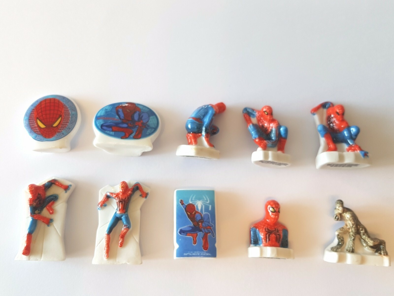 SERIE COMPLETE DE FEVES MARVEL AVENGERS CHIBI 2022 - Fèves de