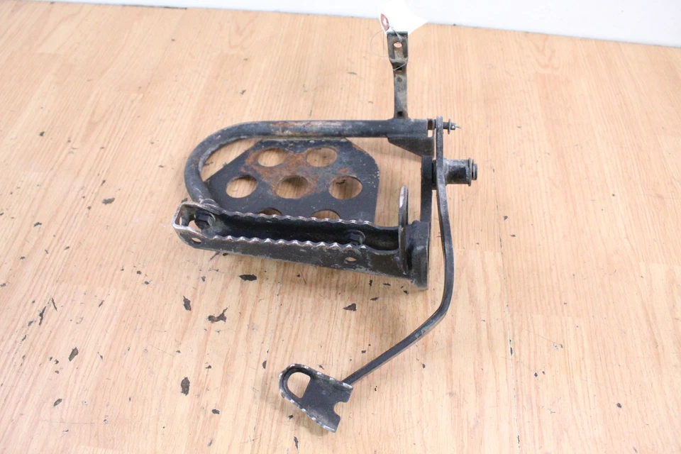 Yamaha Big Bear 350 1997 4x4 clavija de pie derecho con pedal de freno Foto 2 de 4