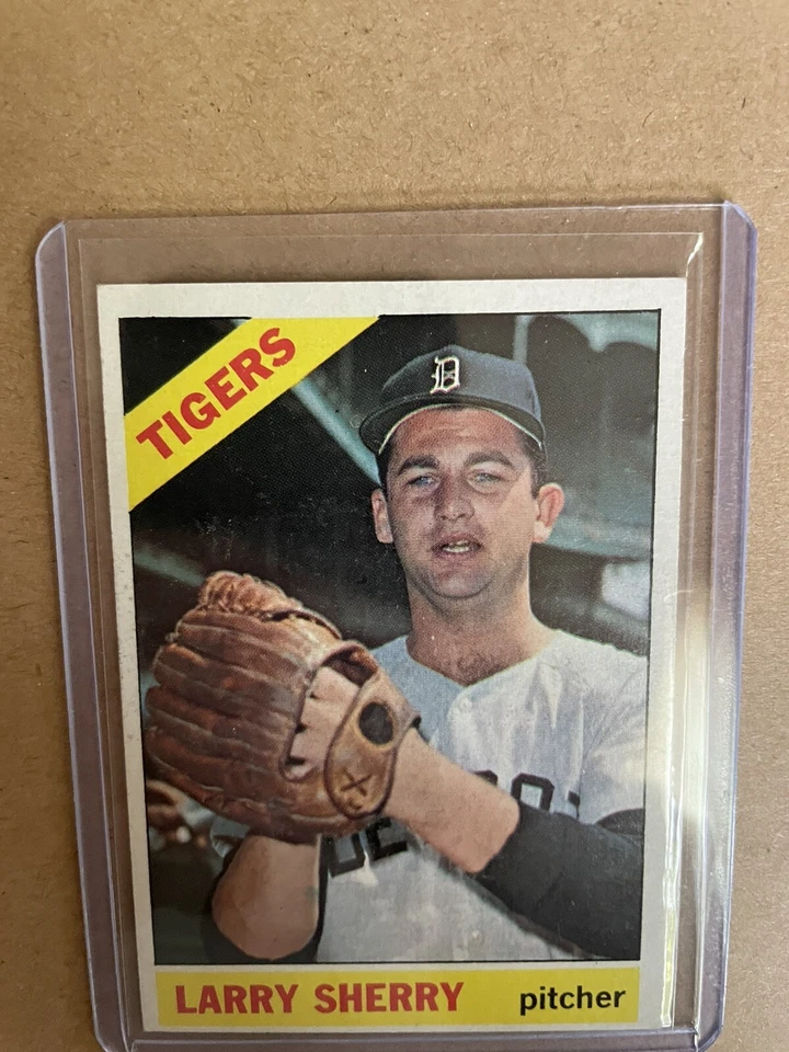 Larry Sherry 1966 #289 Detroit Tigers Pitcher Baseball Card NM-MINT See Pics - Image 4 of 4