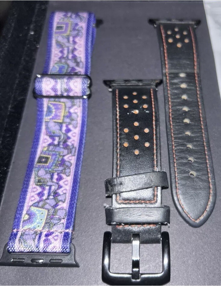 Apple Watch LotBands & Charger StandFree Shipping! Falak Tayyeb