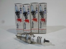 CONFEZIONE 4 CANDELE PACKAGE FOUR SPARK PLUGS ORIGINAL AUDI A6 VW JETTA PASSAT