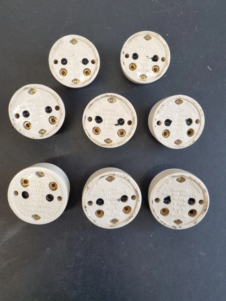 1 x Crabtree Vintage 3000 Cream Bakelite Toggle Light Switch 1 Way New Old Stock - Image 4 of 4