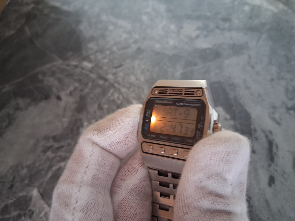 SEIKO Silver Wave D229-5000 腕時計 SEIKO - D229-5000 - Digital - Vintage Digital Watch