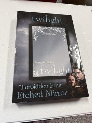Twilight Saga-EXTREMELY RARE-Forbidden Fruit Etched Mirror NECA