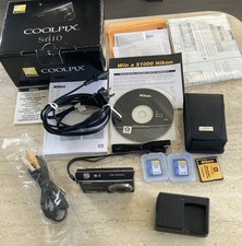 Nikon Coolpix S610 Digital Camera with Case Battery Card Charger and Manual