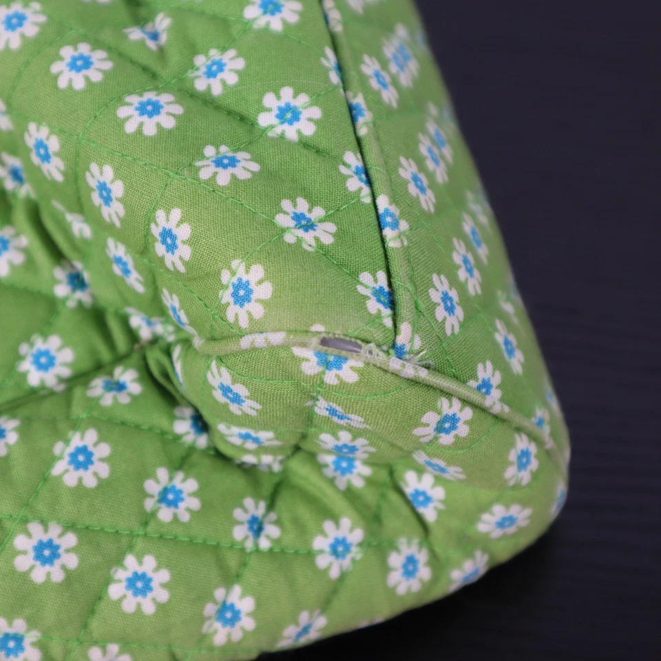 Vera Bradley Quilted Green Floral Tote Bag – Multi Pocket 16"x12"x3" - Image 3 of 4