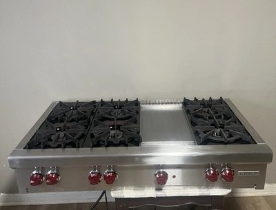 Wolf RT486G 48  Gas Rangetop Natural Gas 6 Burners + Griddle Stainless Steel