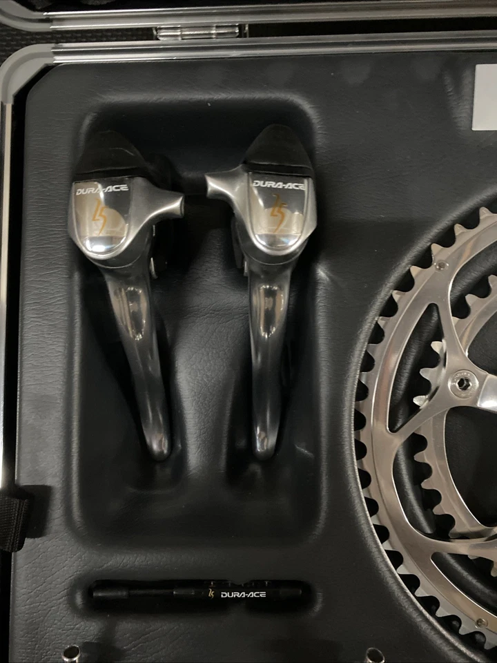 Nuevo grupo Shimano Dura-Ace 7700 25 aniversario Dura-Ace sin abrir sin usar Foto 2 de 4