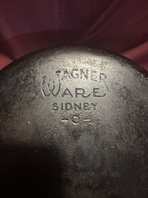 Vintage Wagner Ware Sidney -O- #8 Cast Iron Chicken Fryer 1088 S