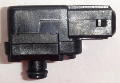 NEW GENUINE/ OEM MR507384 E1T32271 SU6759 5S2106 FUEL TANK  