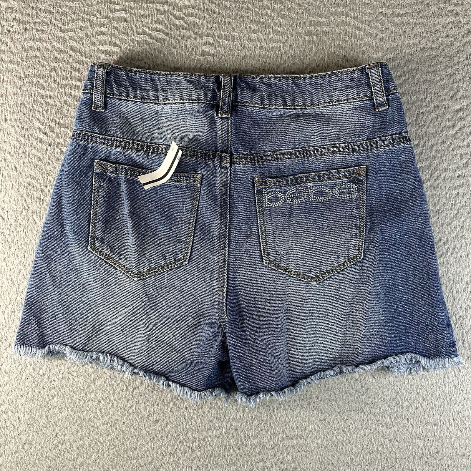 Foto 2 di 8