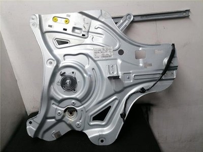82480V2Y000  Rechter vorderer Hyundai ix35 ellm 2010 17 tecno bluedrive 2wd 17